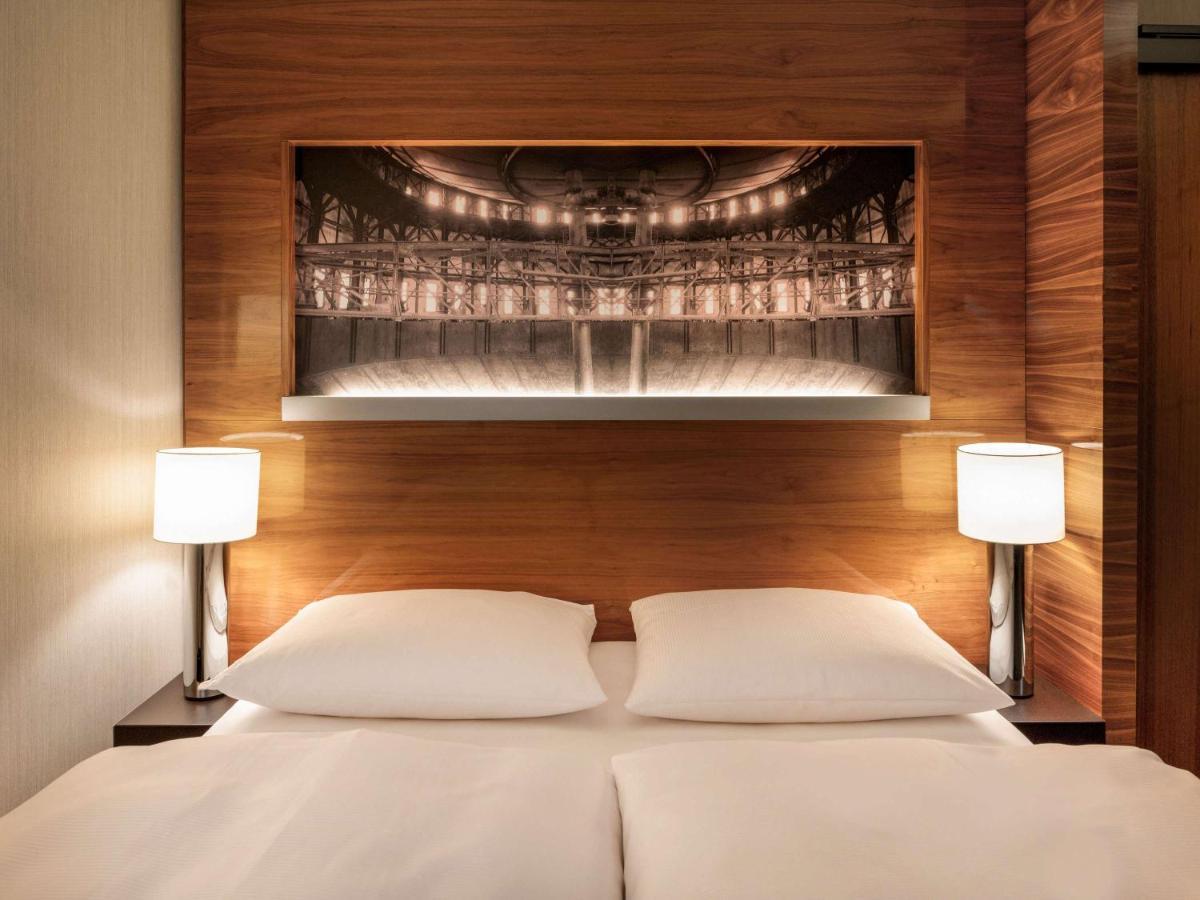 Moevenpick Hotel Hamburg City Esterno foto